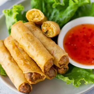 Spring Roll With Sauce